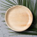 talerz okrągly liści palmowych 18cm biodegradowalny